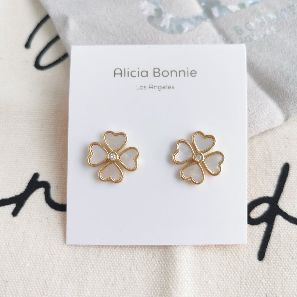 Alicia Bonnie Stud Earrings - Blair - Mother-of-Pearl Gold
